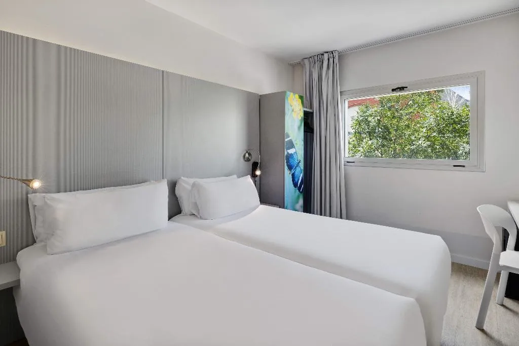 TWIN STANDARD Room, B&B HOTEL Girona 2, Costa Brava