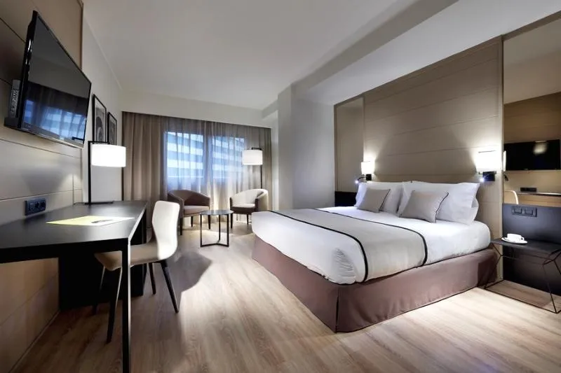 Room, Exe Rey Don Jaime, Valencia