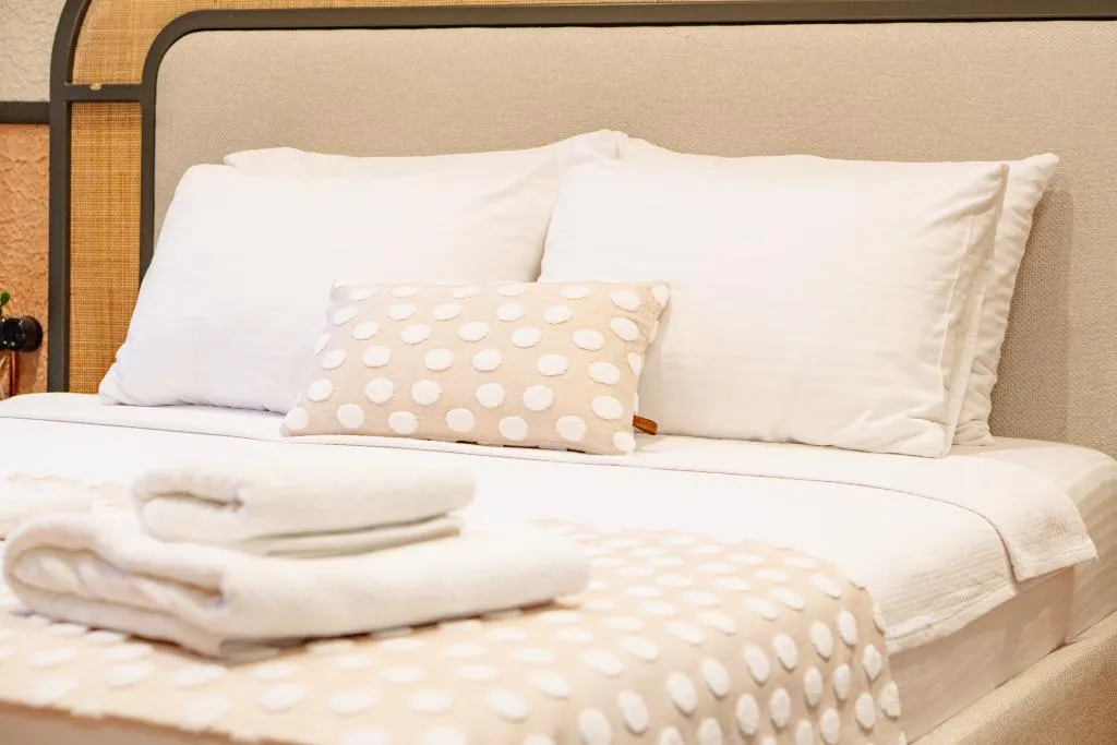 Room, Qara Otel, Izmir