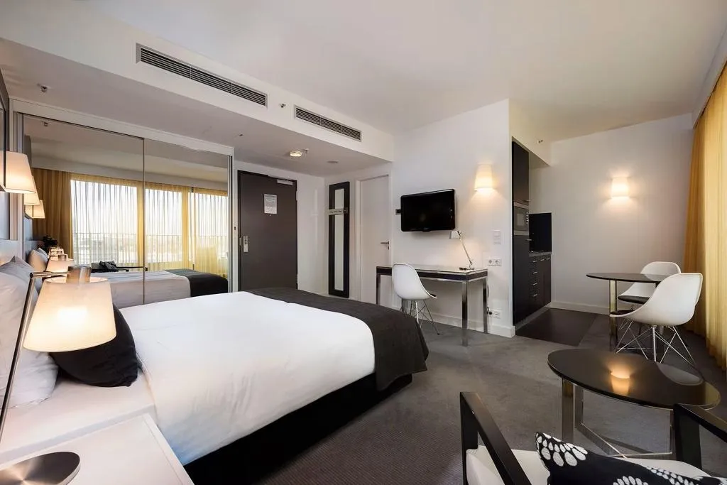 STUDIO PREMIER Room, Adina Apartment Hotel Berlin Hackescher Markt, Berlin