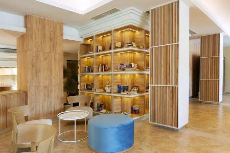 Alvin Comfort Hotel, Durres