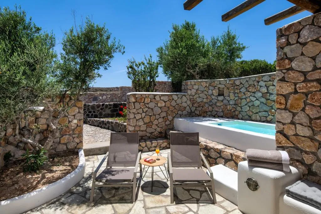 DOUBLE WITH JACUZZI Room, Anema Boutique Hotel &Villas Santorini, Santorini