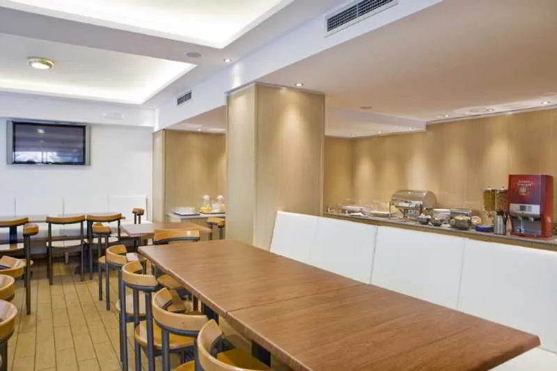 Bar, Parnon, Athens