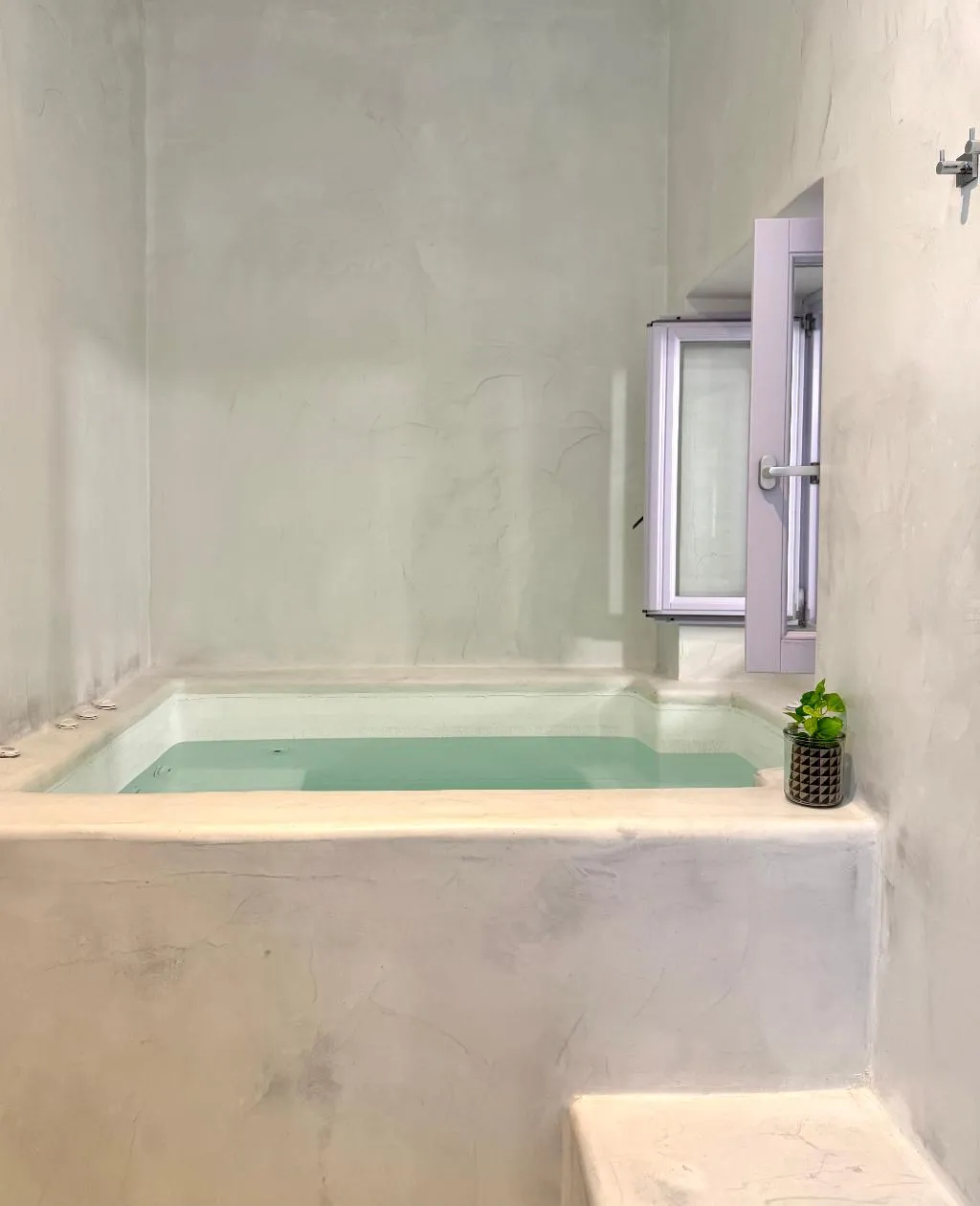 DOUBLE STANDARD Room, Caldera's Bliss Suites, Santorini