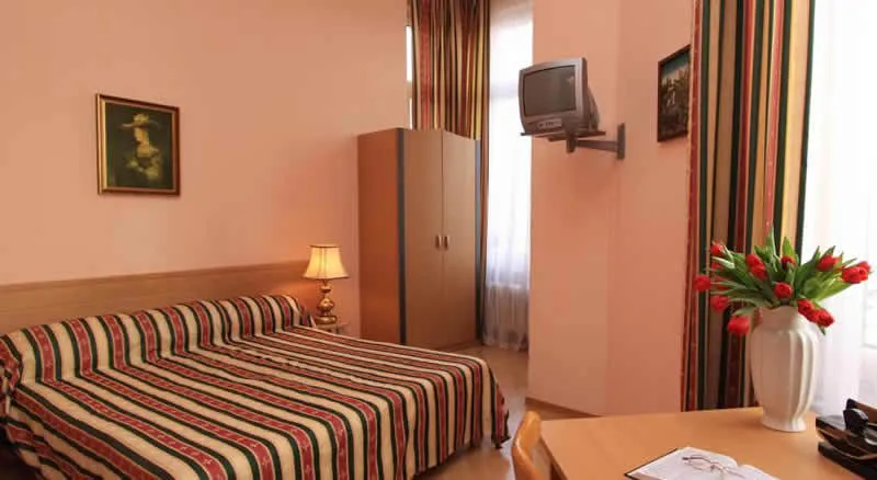 General view, Hotel Stuttgarter Eck, Berlin