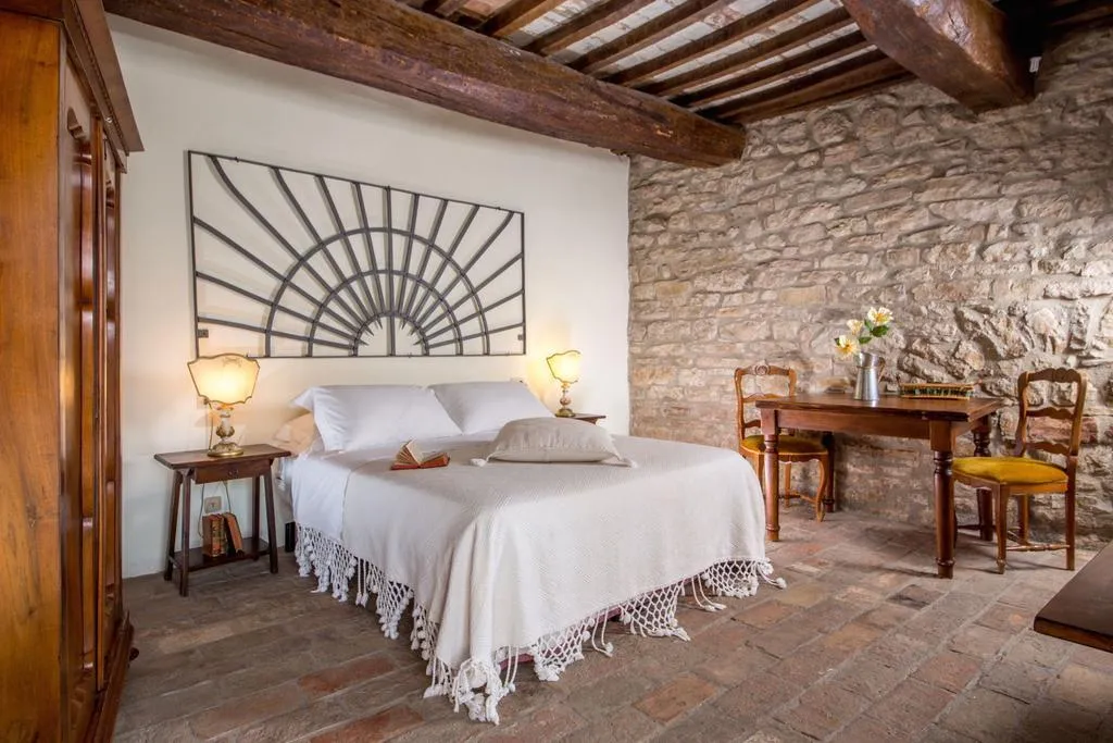 DOUBLE STANDARD Room, Castello Valenzino, Perugia