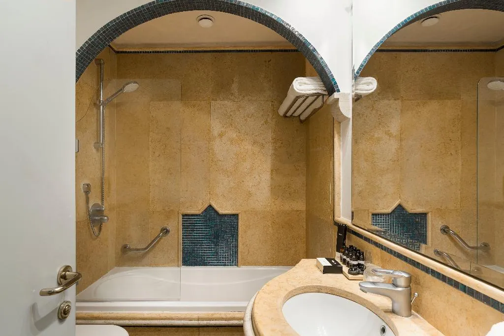 DOUBLE SINGLE USE CLASSIC Room, Romano Palace, Catania