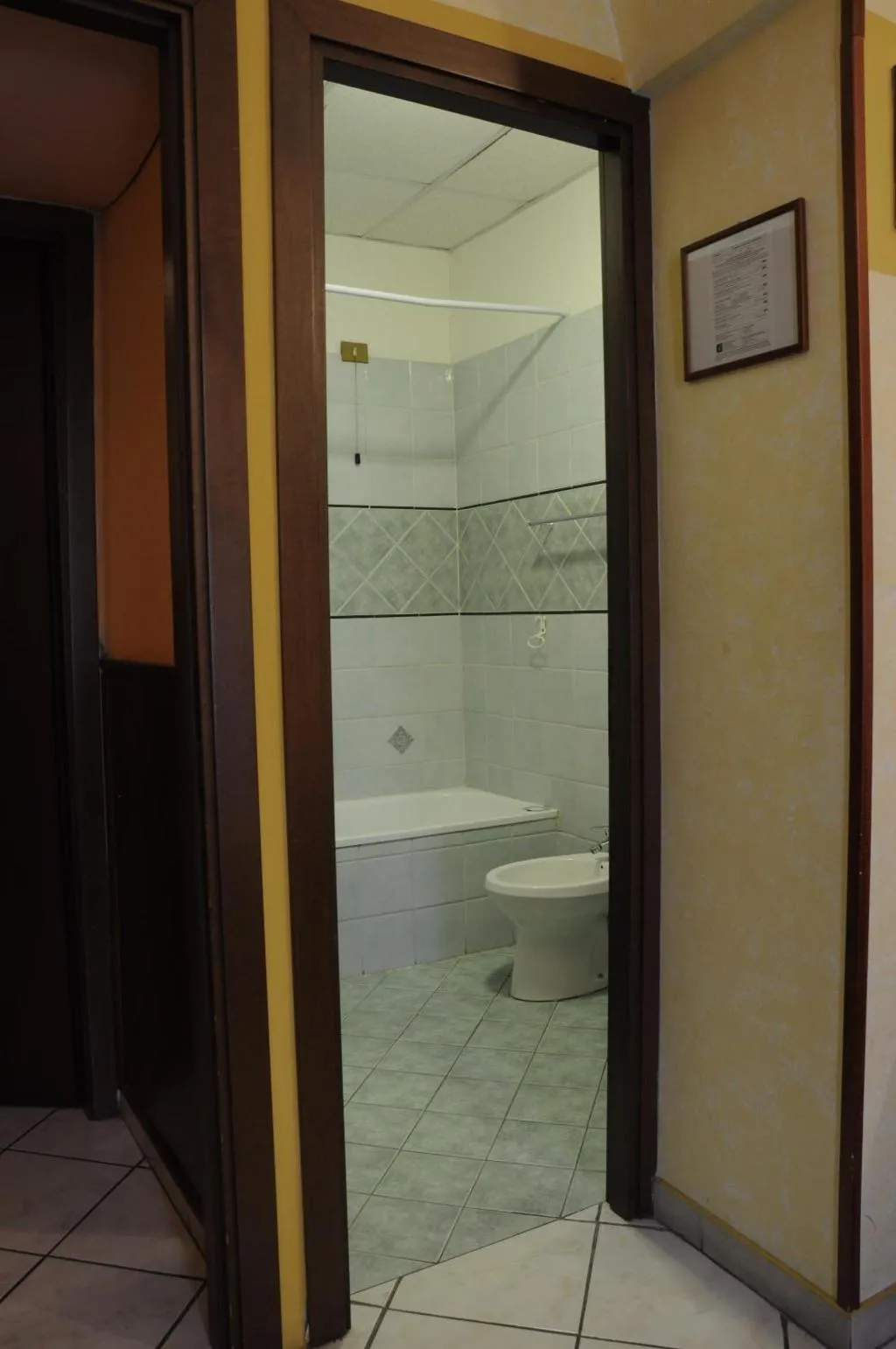 SINGLE STANDARD Room, Hotel Farini, Rome