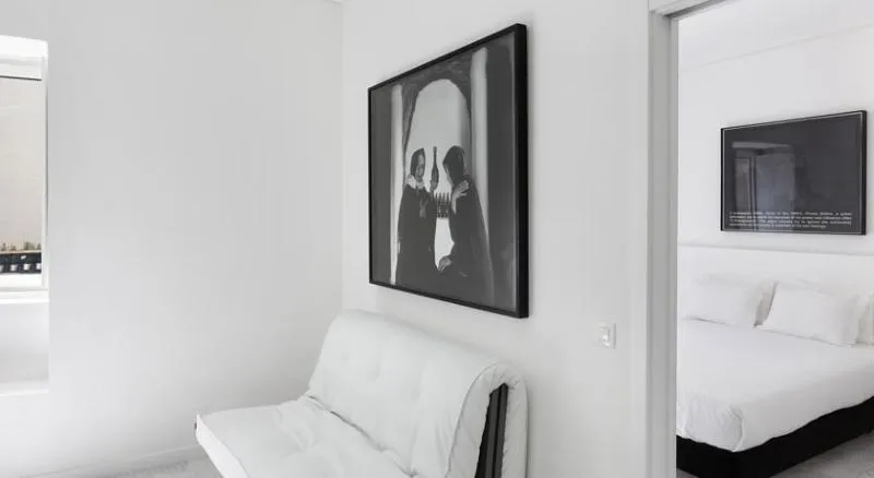 Room, Hello Lisbon Bairro Alto Apartments, Lisbon