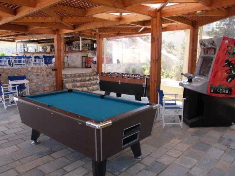 Sports and Entertainment, Theo Hotel, Crete
