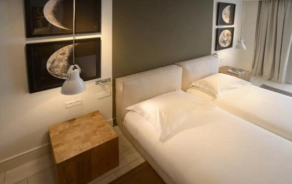 APARTMENT TWO BEDROOMS Room, Midtown  Apartments, Barcelona