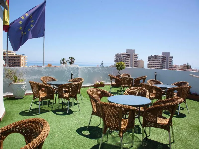 Terrace, Hotel Sireno Torremolinos, Costa Del Sol