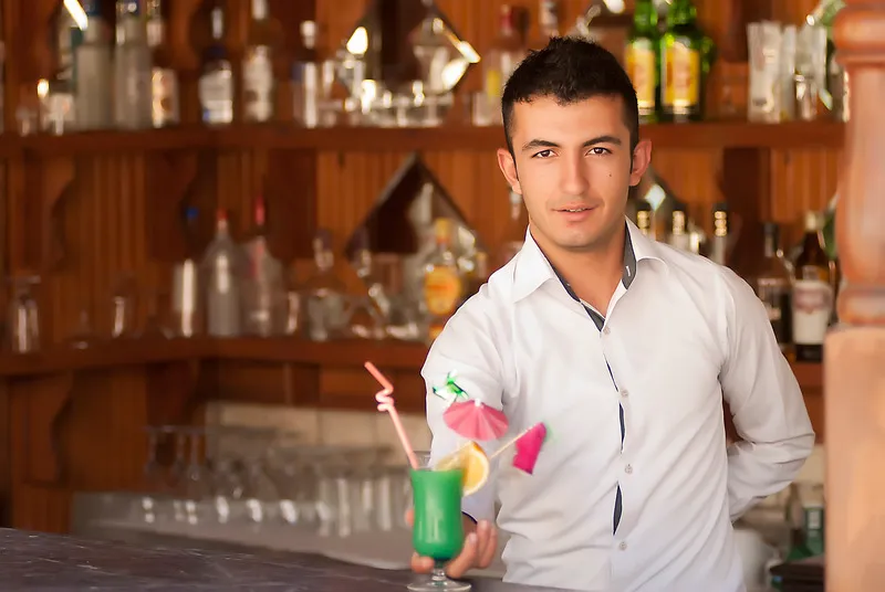 Bar, Felice, Antalya