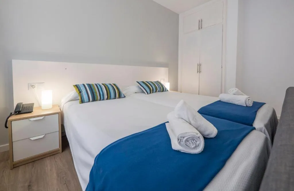 Room, Hotel Checkin Victoria, Costa Brava