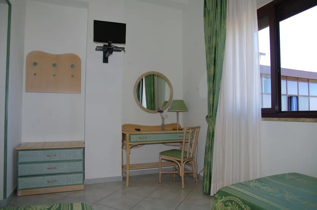 DOUBLE STANDARD Room, Villa Belvedere, Palermo