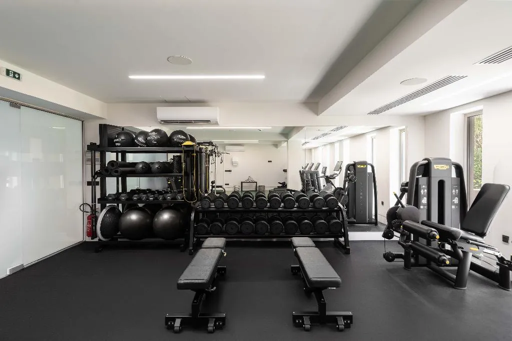 Sports and Entertainment, Vincci EverEden, Athens