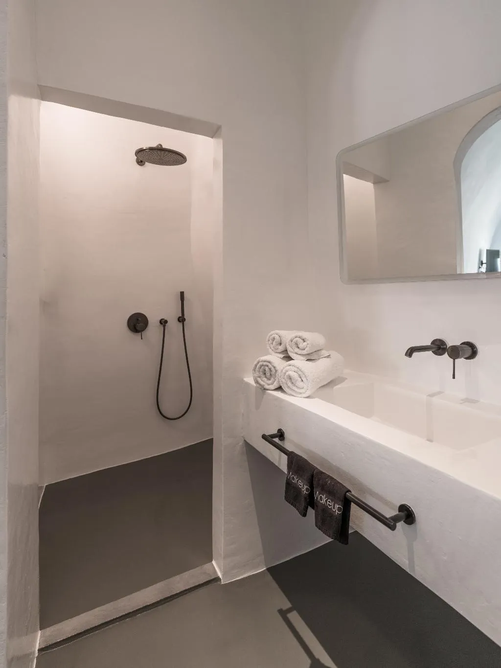 SUITE DELUXE WITH PRIVATE POOL Room, Santonero, Santorini