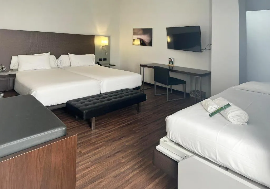 FAMILY ROOM STANDARD Room, Sercotel Ciutat d'Alcoi Hotel, Costa Blanca