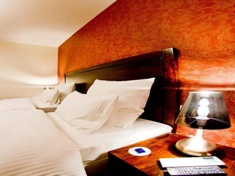 TWIN STANDARD Room, Columbus, Krakow