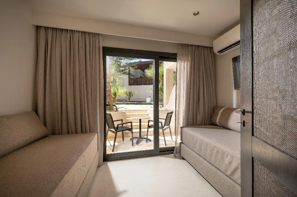 FAMILY ROOM STANDARD Room, Oya Beach Resort, Crete