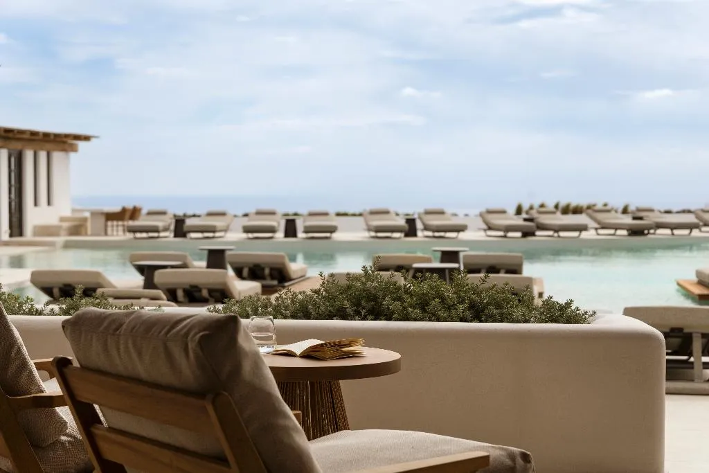 SUITE POOL VIEW Room, NERO Boutique Hotel, Santorini