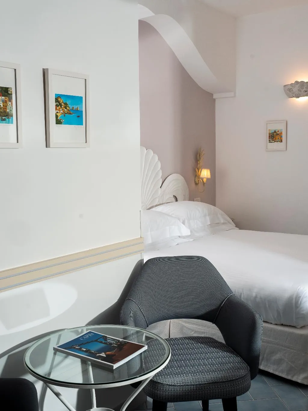 DOUBLE SUPERIOR WITH TERRACE Room, Casa Mariantonia, Naples