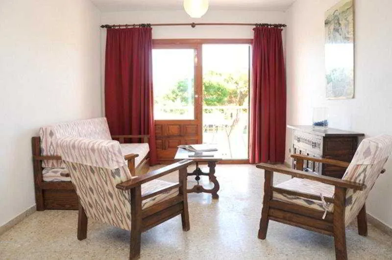 Room, Sofia, Ibiza