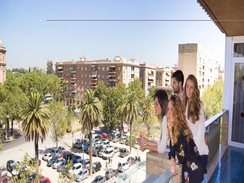 General view, Pasarela, Seville