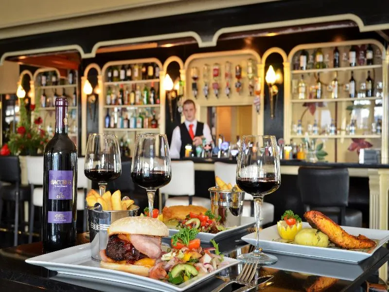 Bar, Flannerys Hotel Galway, Connaught
