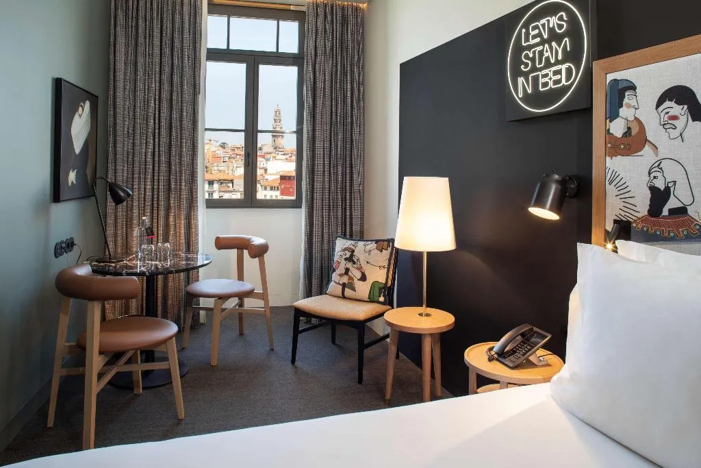 Room, Se Catedral Hotel Porto, Tapestry Collection by Hi, Porto