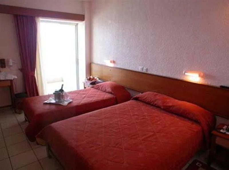 Room, Pappas, Kalamata