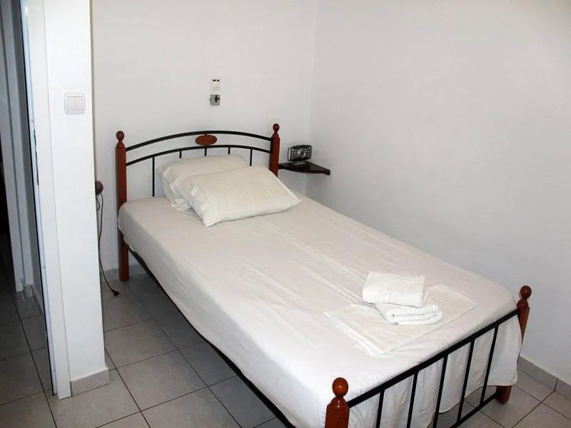 Room, Agnanti Studios, Kefallinia