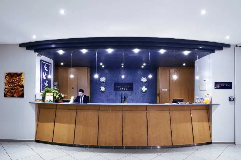 Bar, Kavalier, Vienna