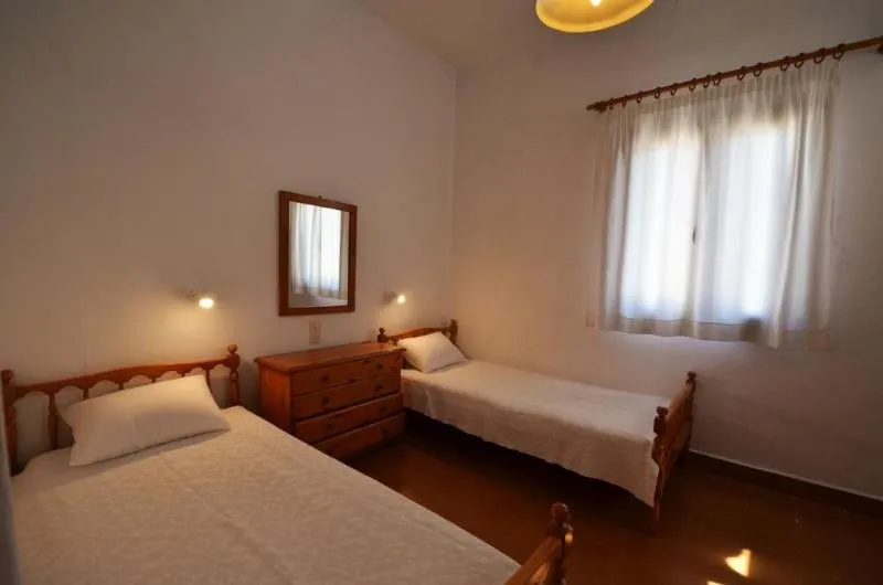 Room, Madoupa Beach Apartments, Mykonos