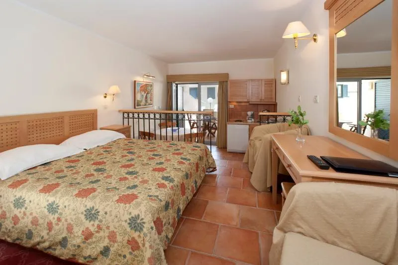 STUDIO WITH TERRACE Room, Apartments Bellevue Plava Laguna, Istria