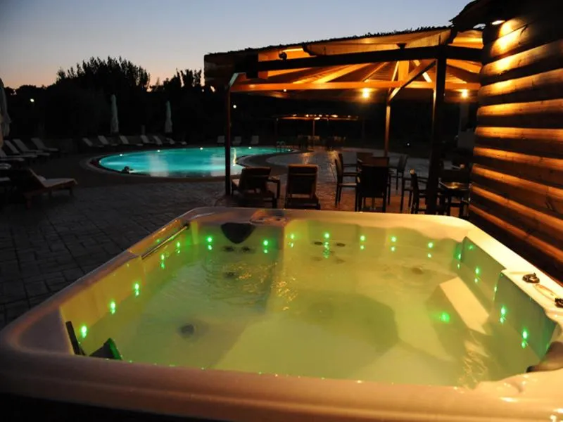 Pool, Tsokas, Kalamata