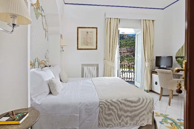 Room, Villa Franca, Naples