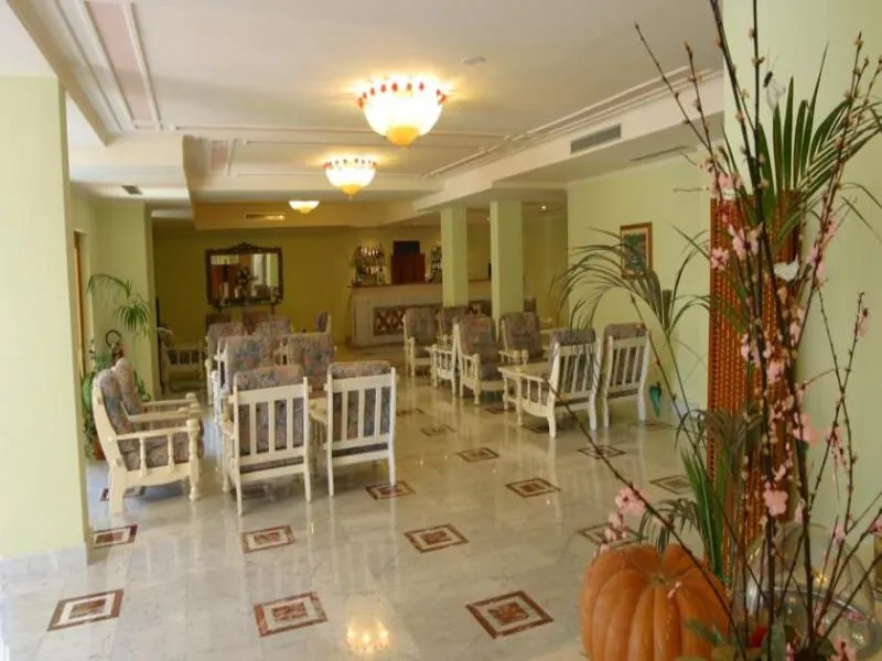 Lobby, Villa Igea, Naples