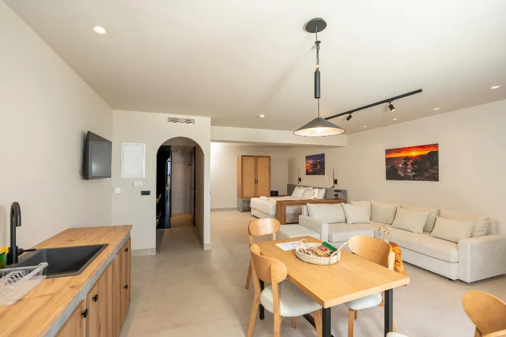 SUITE SEA VIEW ONE BEDROOM Room, Volta Seaside Boutique Hotel, Crete