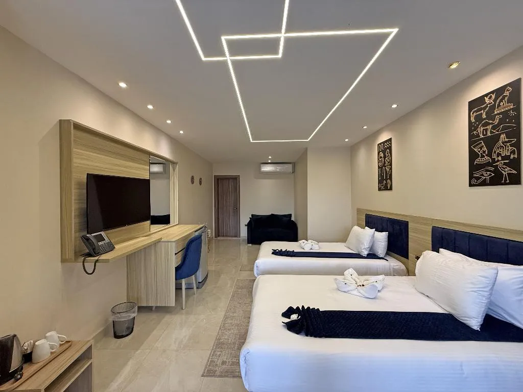 SUITE STANDARD Room, Pyramids Khan Hotel, Cairo