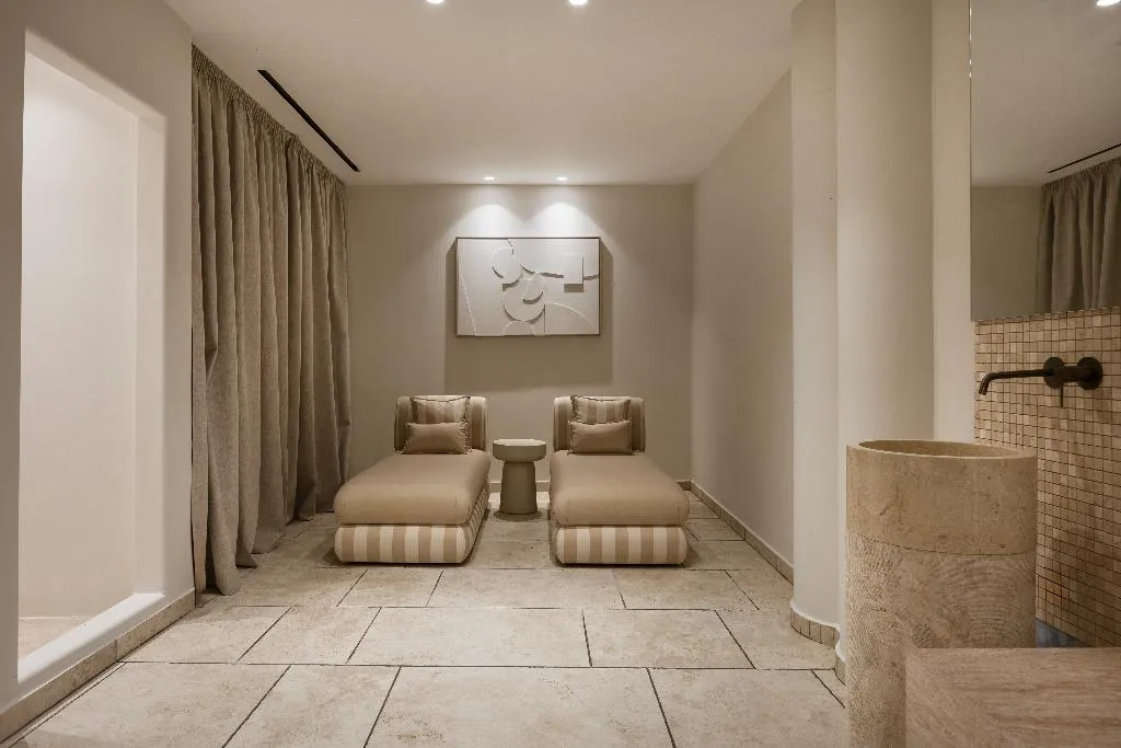 Sports and Entertainment, NERO Boutique Hotel, Santorini