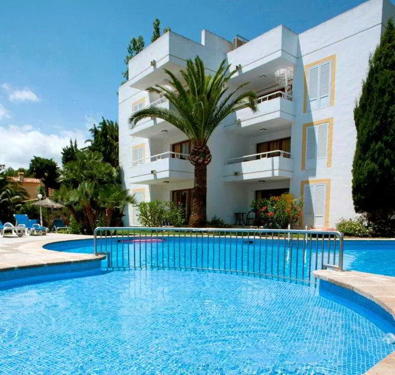 Pool, Las Velas, Majorca
