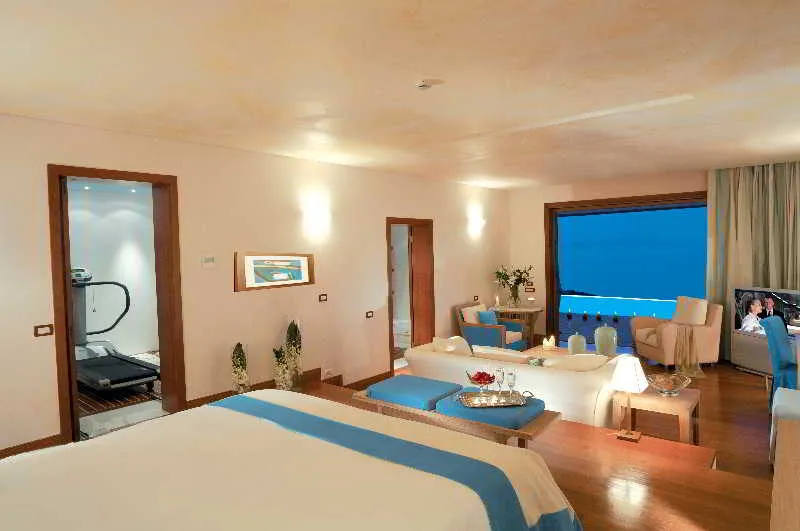 Room, Grand Resort Lagonissi, Athens