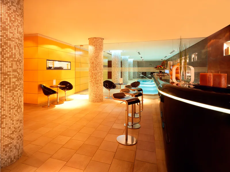 Pool, Radisson Collection Hotel, Berlin, Berlin