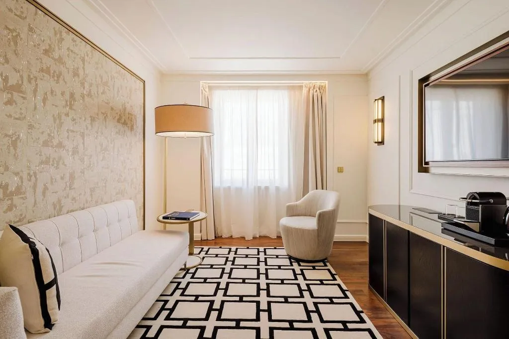 Room, Lisbon Chiado Hotel & Spa, Lisbon