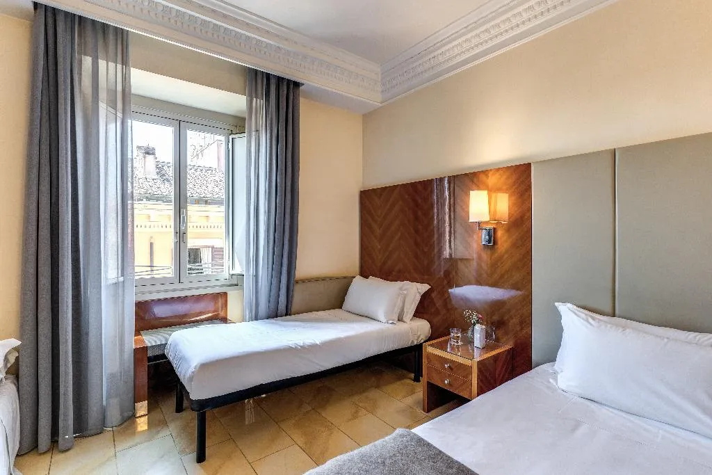 QUADRUPLE STANDARD Room, Sonya, Rome