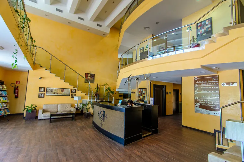 Lobby, Martin Alonso Pinzon, Costa De La Luz