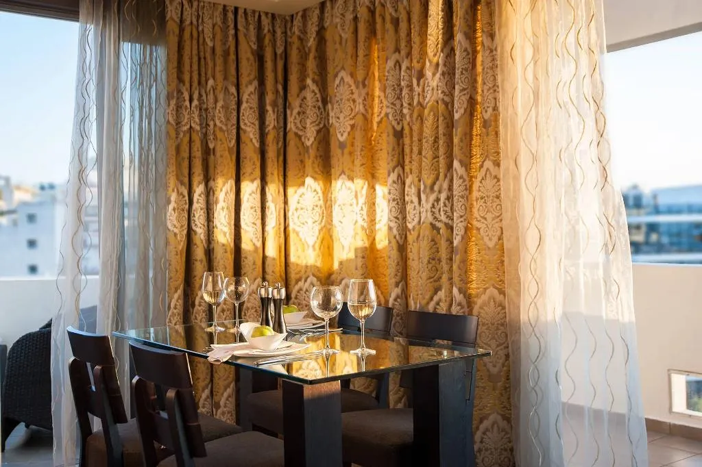 JUNIOR SUITE STANDARD Room, The Athenian Callirhoe, Athens