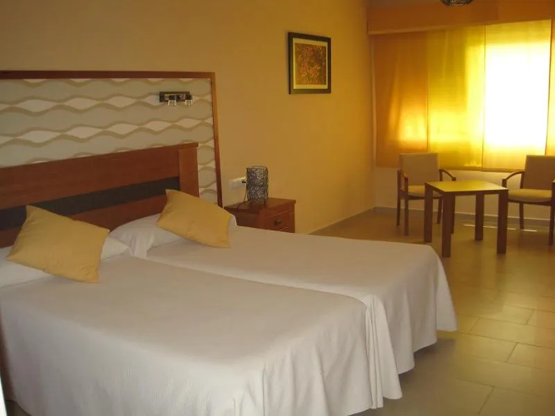 Double or Twin STANDARD Room, Sierra Luz, Seville