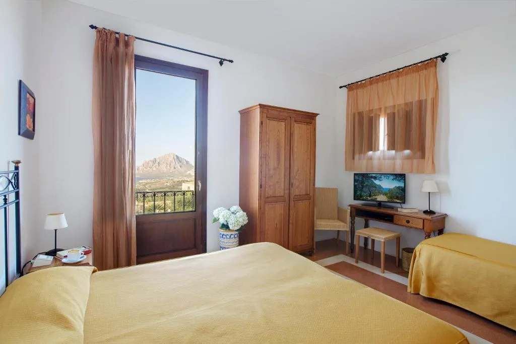 TRIPLE STANDARD Room, Hotel Baglio Santacroce, Palermo